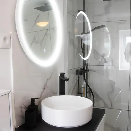 Literie D'exception, Luxe Calme Et Confort Apartment Rouen