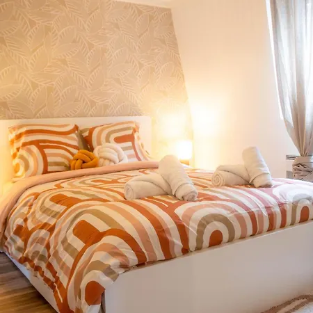 Literie D'exception, Luxe Calme Et Confort Apartment