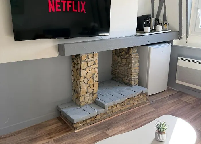 Apartment Literie D'exception, Luxe Calme Et Confort