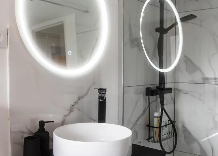 Literie D'exception, Luxe Calme Et Confort Apartment *